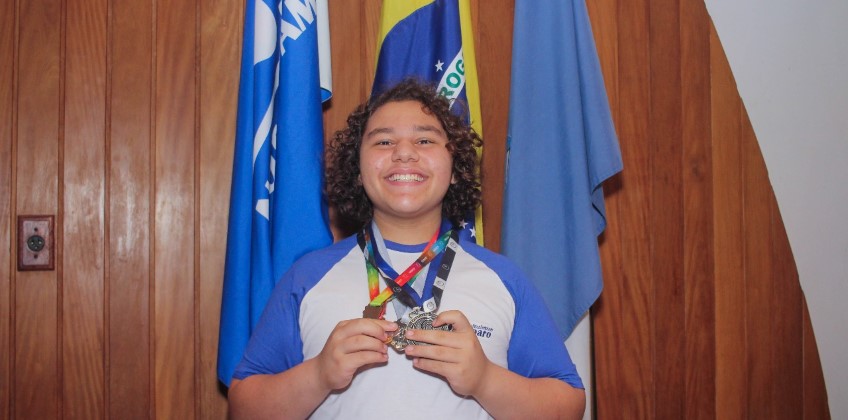 Aluno de Barra Mansa conquista sete medalhas em olimpíadas de conhecimento